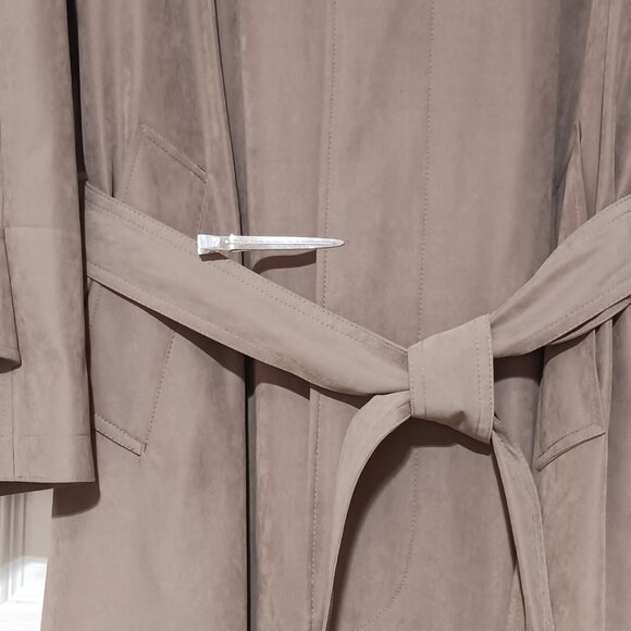 Stafford Taupe/Stone colored Men's Trench Coat, Size 42 Regular - Picture 15 of 15